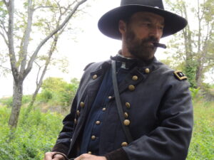 Mounted Fort Negley 14 Turning to listen Photo by Steve Mitchell